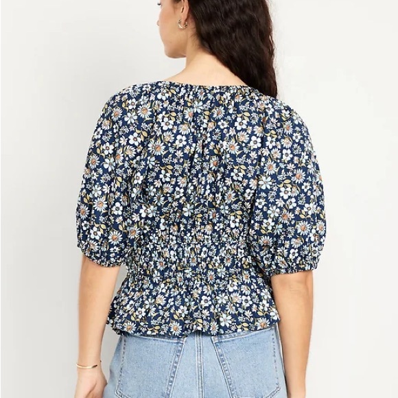 Smoked V Neck Peplum Top - Picture 2 of 6